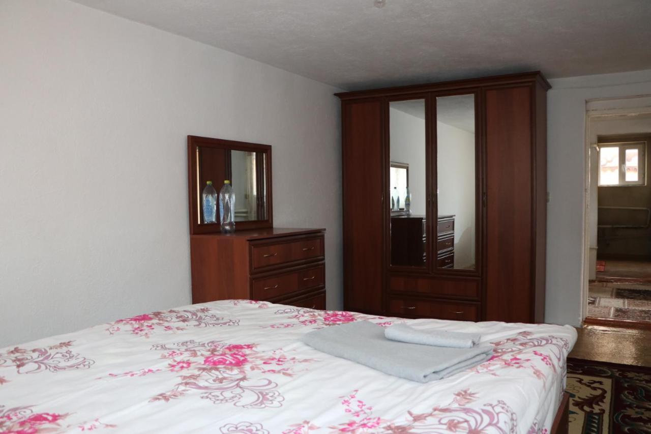 Guest House Baiel Bokonbayevo ภายนอก รูปภาพ